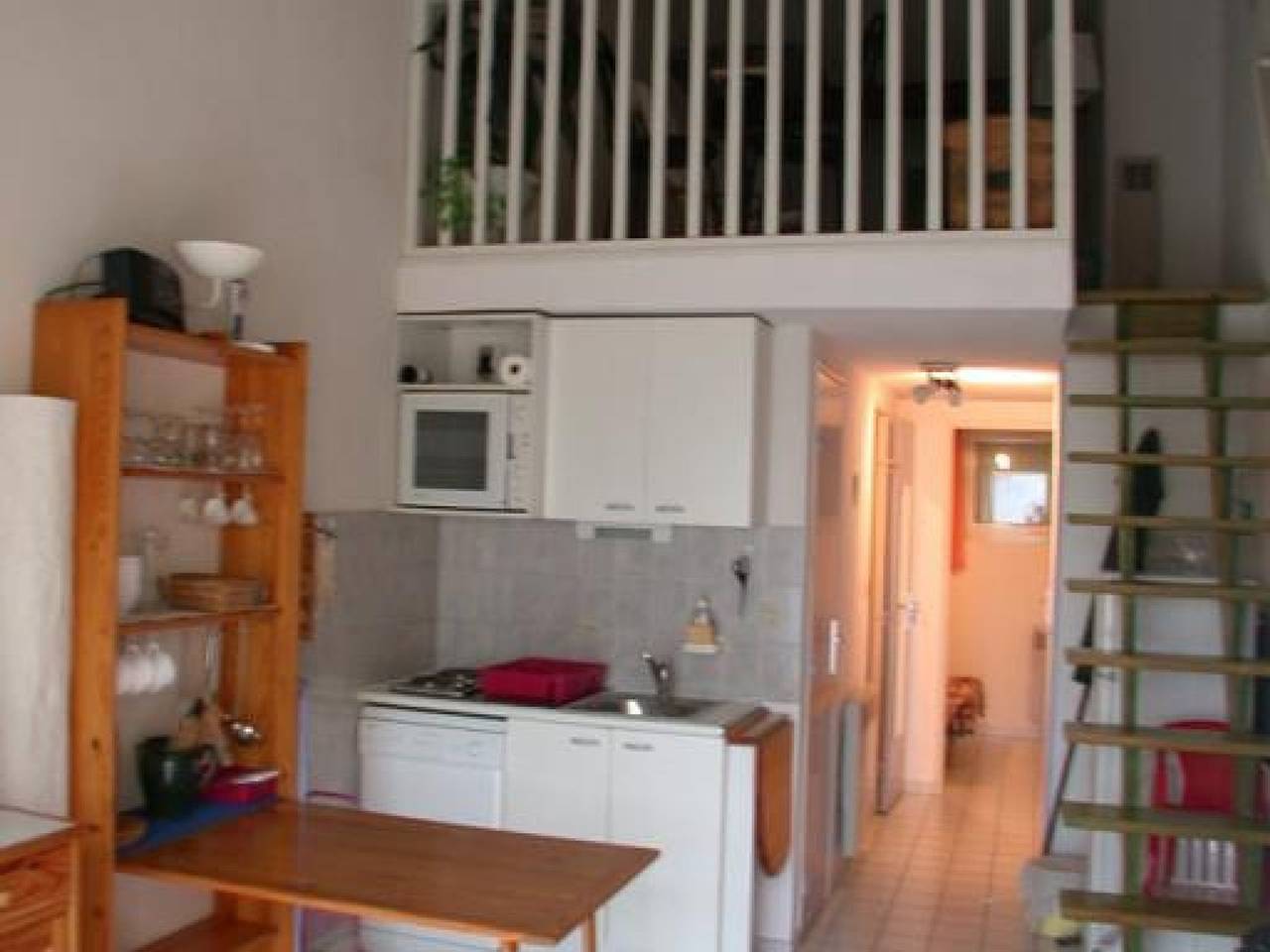 Ganze Wohnung, T2 Wohnung mit Terrasse und Parkplatz in Sète in Sete, Côte d'Améthyste