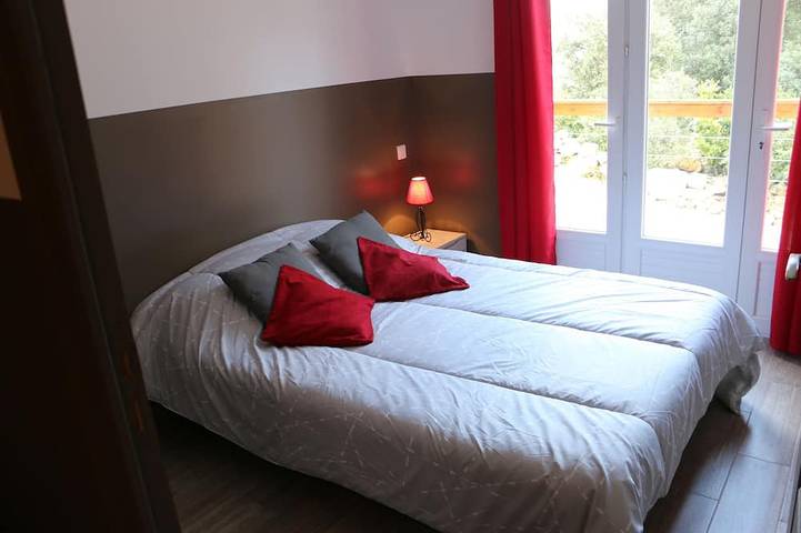 Location de vacances pour 8 personnes, avec jardin, animaux acceptés à Duilhac-sous-Peyrepertuse - 3