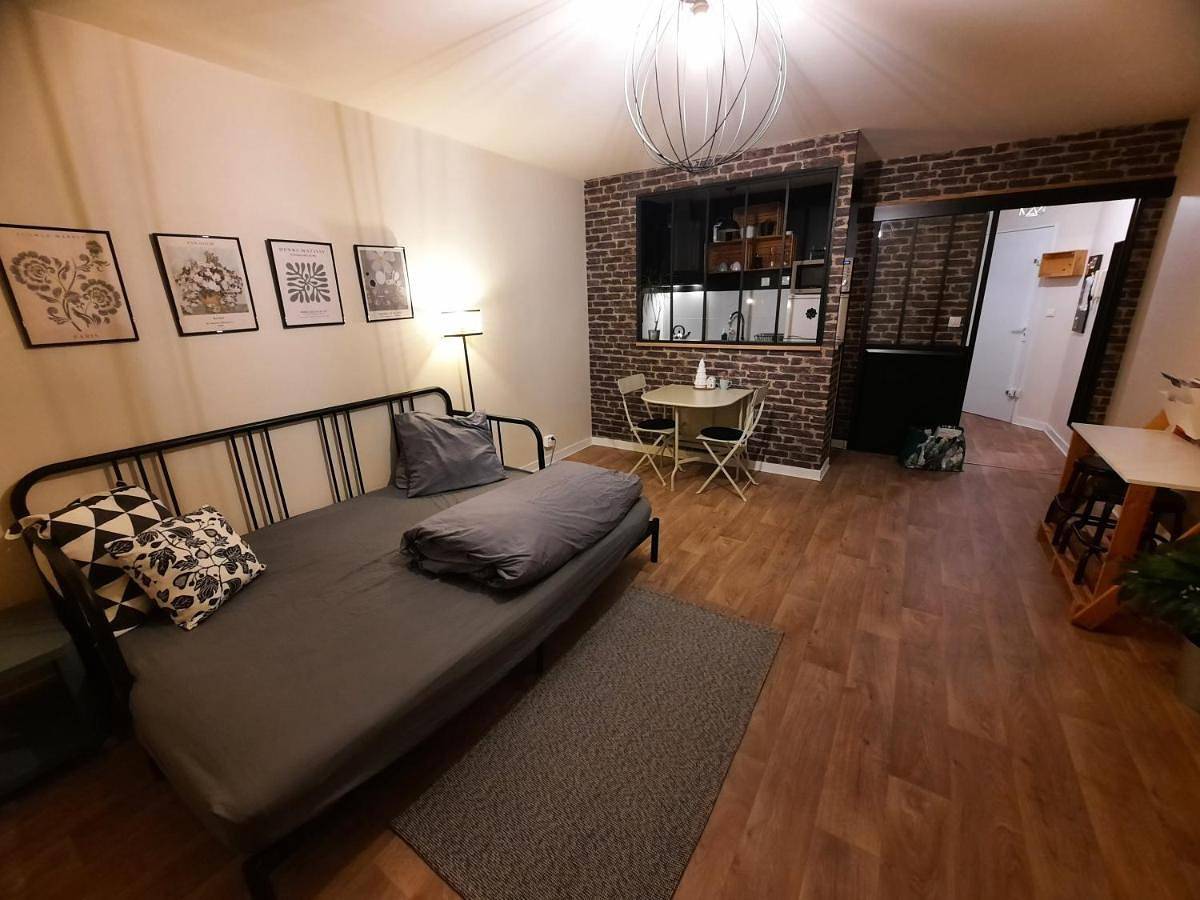 Appartement entier, Queen Studio in Joué-lès-Tours, Région de Tours