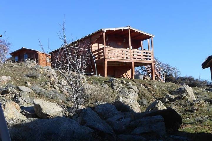 Gîte pour 6 personnes, animaux acceptés à Lozzi