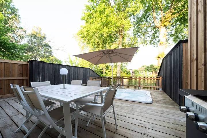 Location de vacances pour 6 personnes, avec jardin dans Cazaux