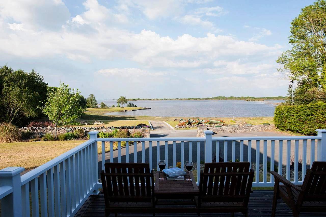 The Waterfront House Country Home in Oughterard ED, Connemara