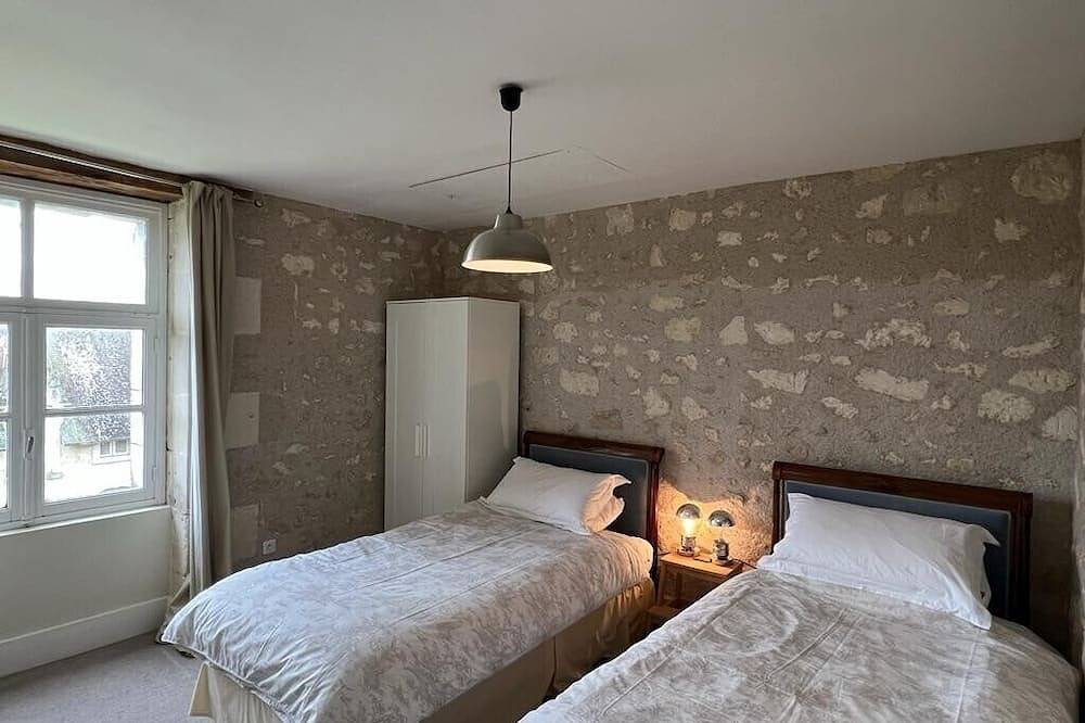 Ganze Wohnung, Le Gîte de la Grande Chouette - un Séjour Dans un Château Médiéval ! in La Celle-Guenand, Loches und Umgebung