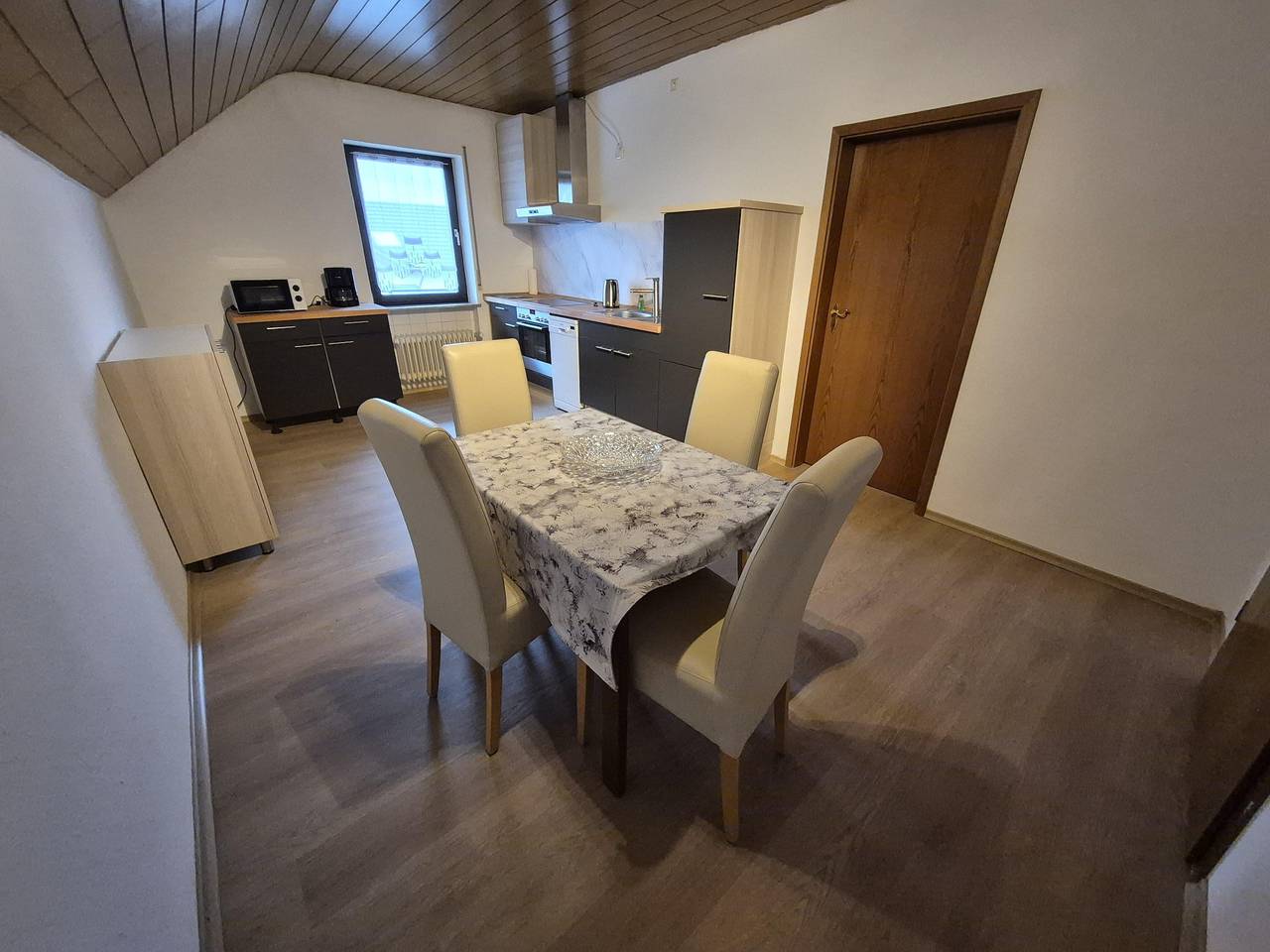 Ganze Ferienwohnung, Ferienwohnung in Konz, Landkreis Trier-Saarburg