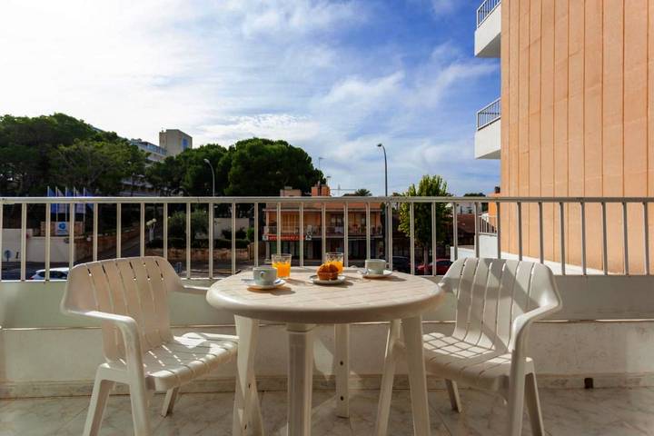 Hôtel pour 2 personnes, avec piscine ainsi que terrasse et vue dans Can Picafort - 4