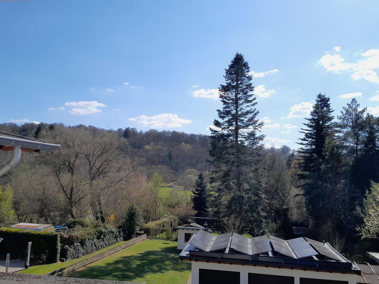 Ganze Ferienwohnung, Ferienwohnung Hombitz - Ferienwohnung mit großzügiger Liegewiese long stay in Altenkirchen (Westerwald), Altenkirchen & Umgebung