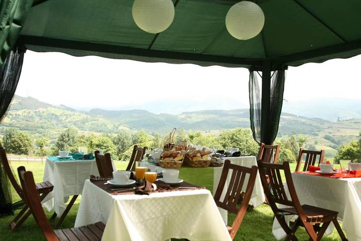 Casa rural para 10 personas, con jardín y terraza en Costa Occidental (Cantabria) - 3