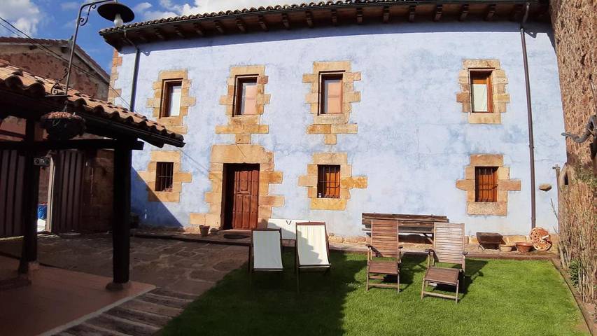 Casa rural para 4 personas, con vistas y jardín en Valderredible