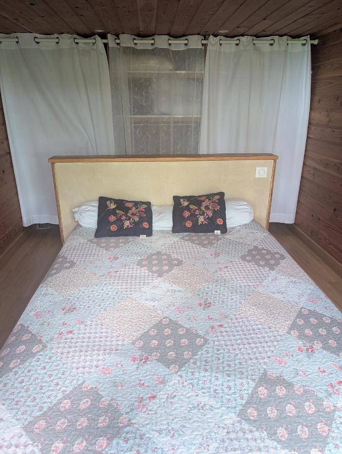 Gîte avec spa privatif et piscine de 2 à 10 voyageurs in Brassac, Quercy