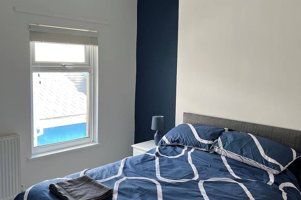 4-6 Guests in centre location with stunning views in Llanberis, Llyn Padarn