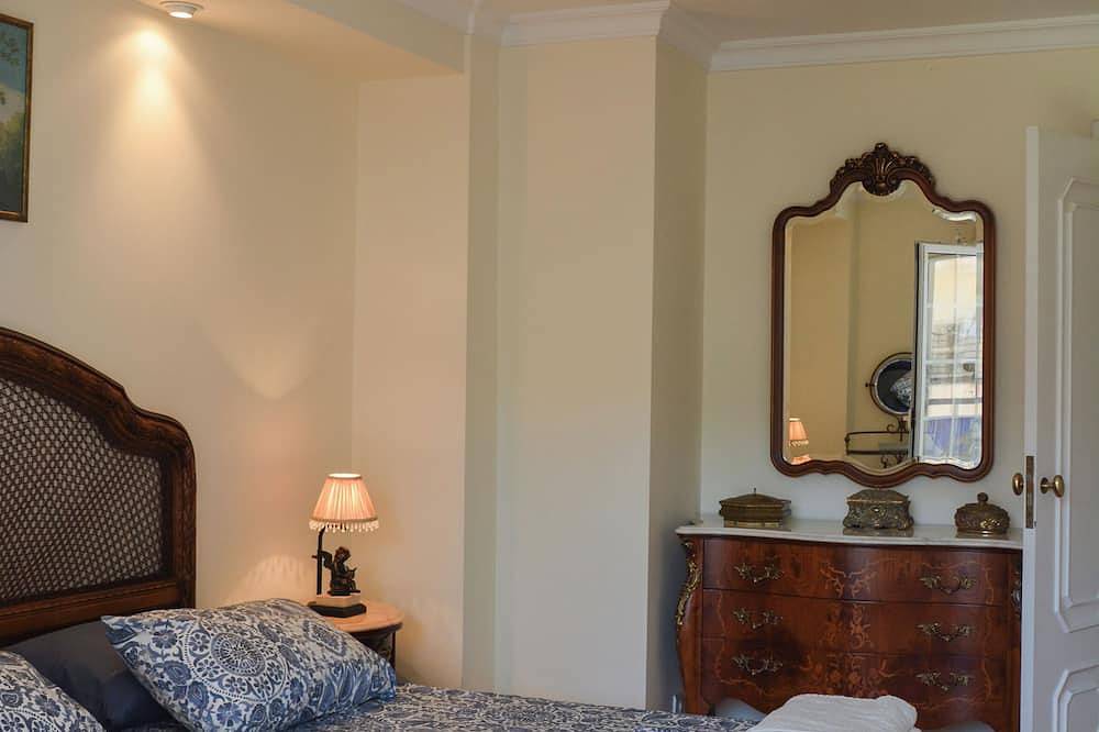 Apartamento entero, R o m p e o l a s  - Solo Familias in Playa de Gandía, Costa de Valencia