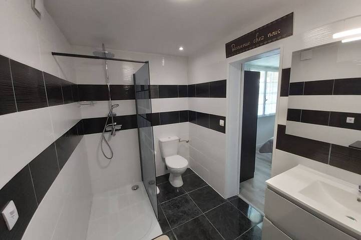 Gîte pour 3 personnes, avec jardin à Aubin - 3