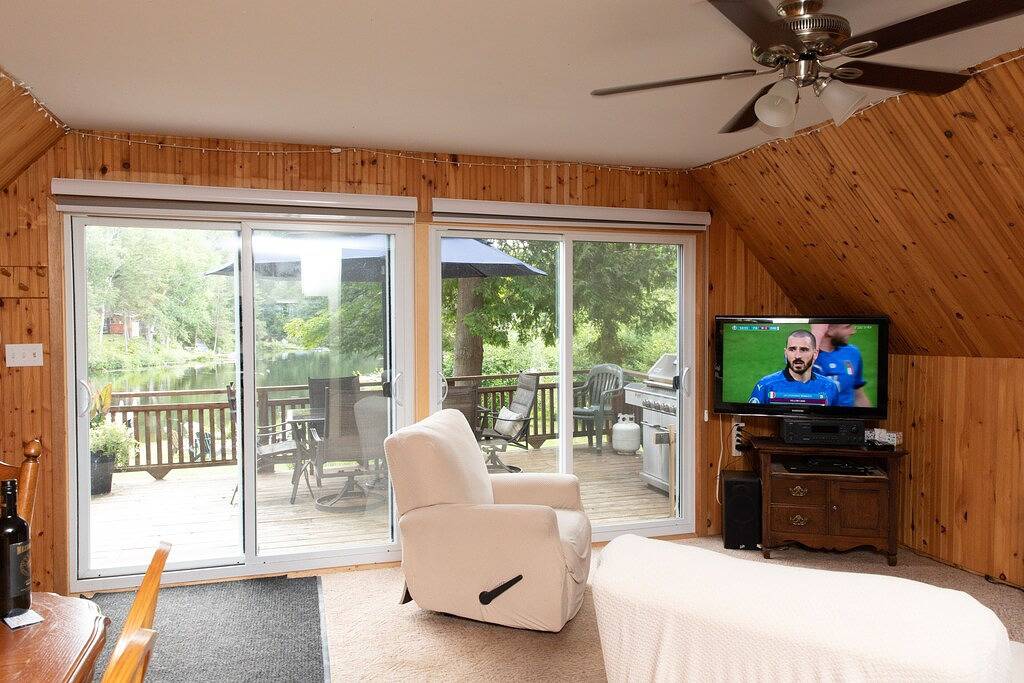 Sommer 2019 - Fragen Sie Uns Über Unseren 5 Tage Wochenendtag! Lachsforellenweg - 4 Saison Cottage in Hastings Highlands, Ontario