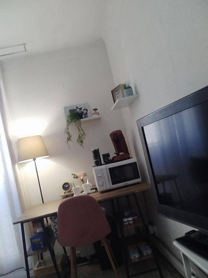 Gîte pour 2 personnes, avec vue et balcon à Saint-Victoret - 4