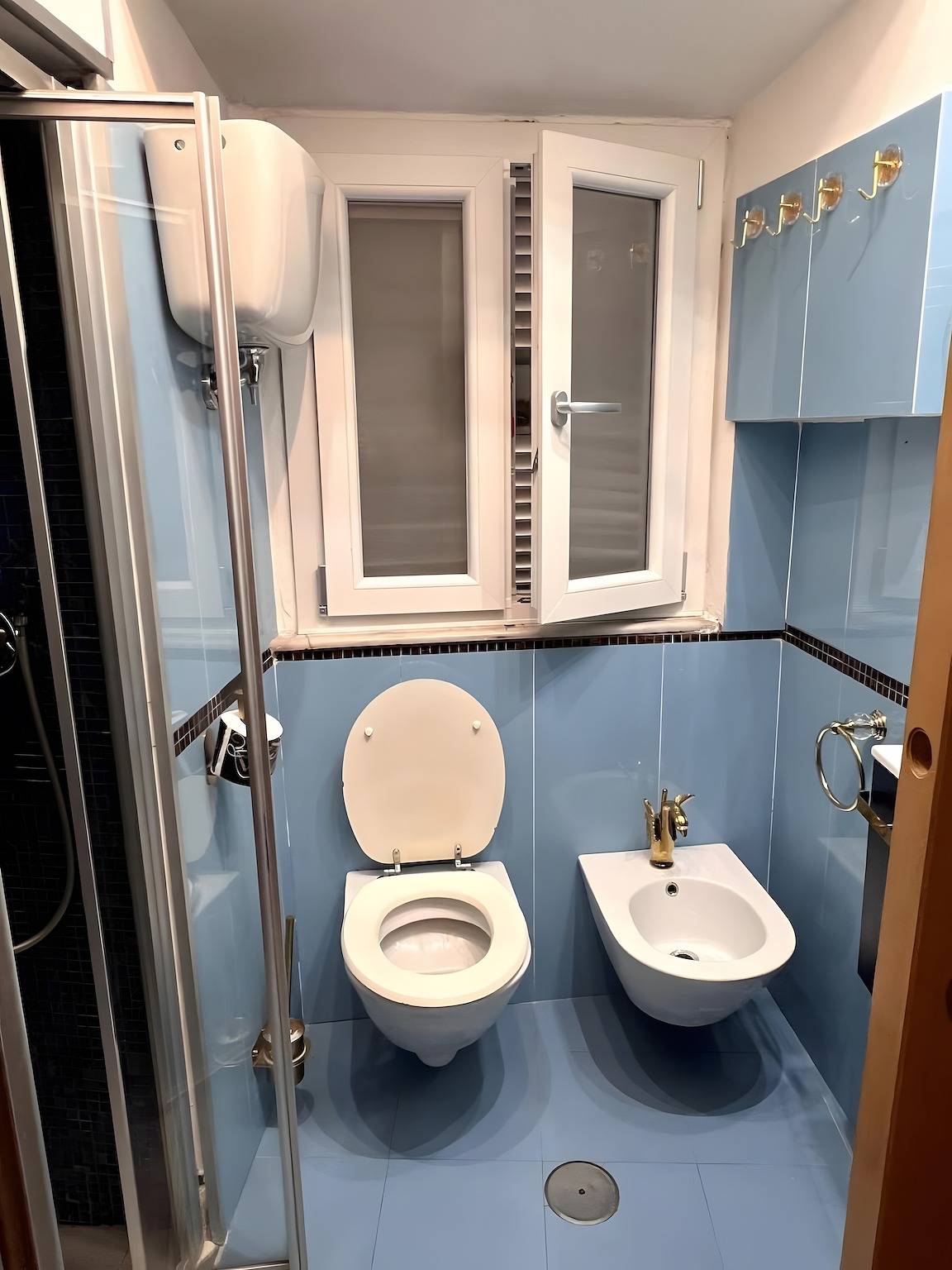 Entire apartment, Apartment 'Shalimar Piazza Navona' with Wi-Fi and Air Conditioning in Rome City Center, Rome