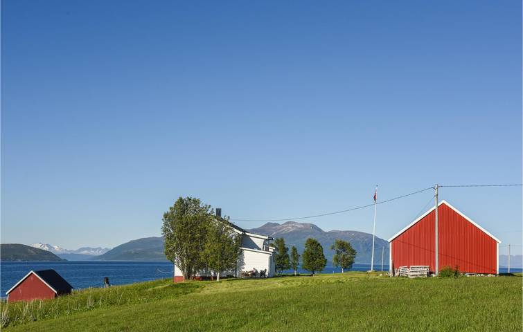 Ferienhaus für 6 Personen, mit Terrasse und Garten in Tromsø - 3