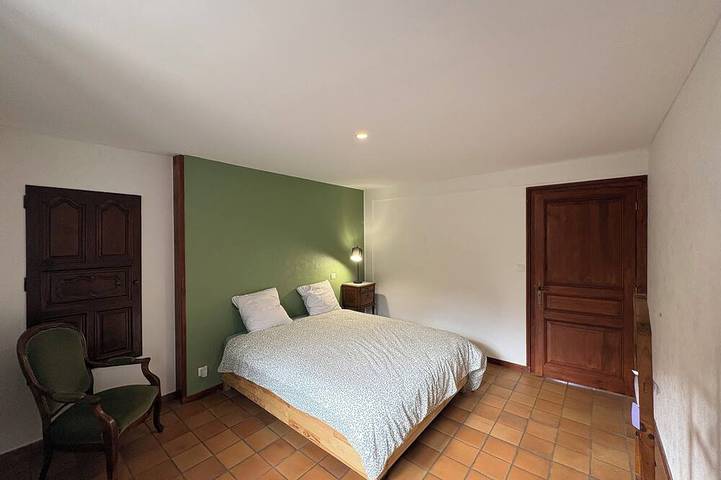 Location de vacances pour 12 personnes, avec jardin dans Sainte-Sigolène - 2