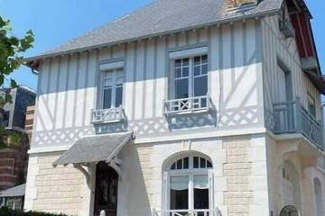 Villa pour 5 personnes, avec jardin à Deauville
