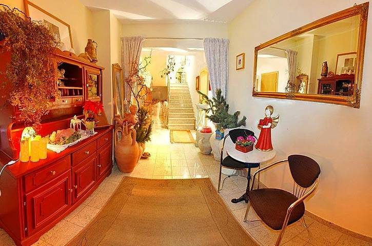 Ferienwohnung für 2 Personen, mit Balkon und Garten sowie Ausblick, kinderfreundlich in Nockberge - 3