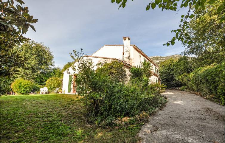 Maison de vacances pour 12 personnes, avec jardin ainsi que terrasse et piscine dans les Alpes maritimes - 2