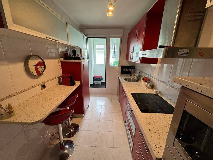 Apartamento vacacional entero, Piso · Liencres · ★Nuevo · 3 dormitorios · 3 camas · 2 baños in Liencres, Piélagos