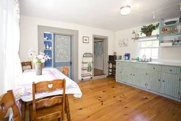 Cottage for 4 Guests in Edgartown, Martha's Vineyard, Picture 2