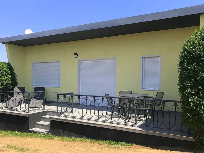 Ferienhaus für 4 Personen, mit Terrasse und Garten, kinderfreundlich in Boltenhagen - 2