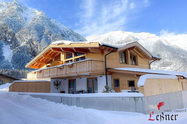 Chalet für 7 Personen, mit Garten und Whirlpool sowie Balkon, mit Haustier