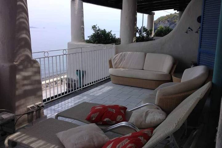 Ferienwohnung für 6 Personen, mit Terrasse in Lipari