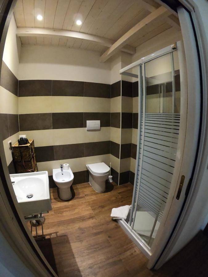 Villa La Conchiglia Rooms in Spiaggia Sa Mattanosa (Orosei), Orosei