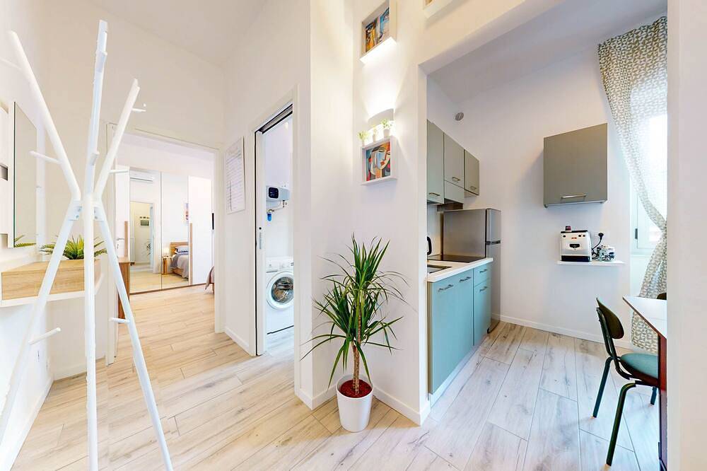 Ganze Wohnung, Four stops from the center of Milan, you will have all the comforts of home! in Mailand, Mailand Provinz