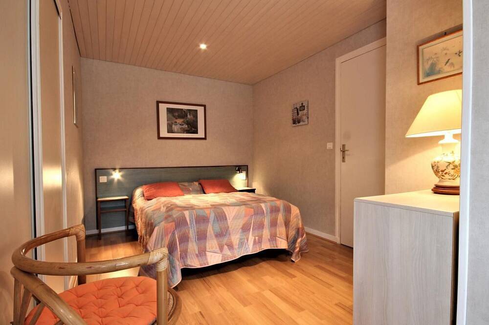 Cozy Green Retreat - 800m from Beaches, Close to Guérande & La Baule in La Turballe, Côte d'Amour