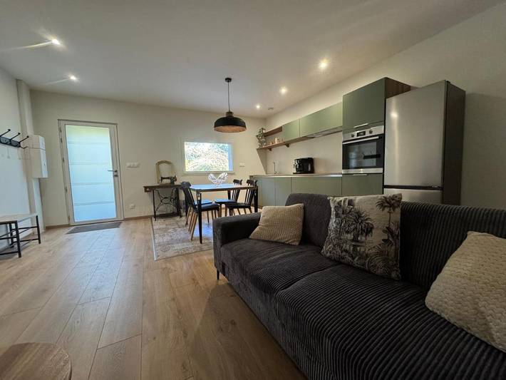 Gîte pour 2 personnes, avec vue ainsi que terrasse et jardin, animaux acceptés à Châteauneuf-du-Rhône - 2