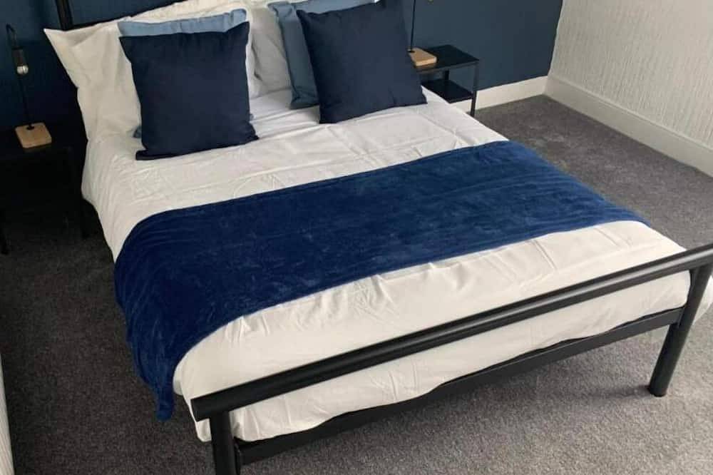 Entire apartment, Lush 4 bdrm maisonette nr Ncle free wifi,parking in Gateshead