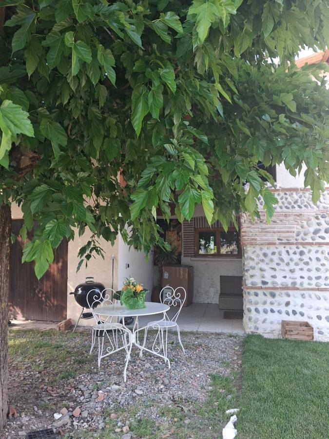 Location de vacances pour 5 personnes, avec jardin et piscine, animaux acceptés à Lamasquère - 2