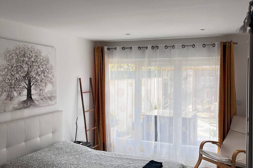 Appartement entier, Ouistreham port et plage à proximité in Ouistreham, Région de Caen