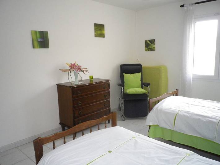 Gîte pour 5 personnes, avec terrasse et piscine à Chatuzange-le-Goubet - 2