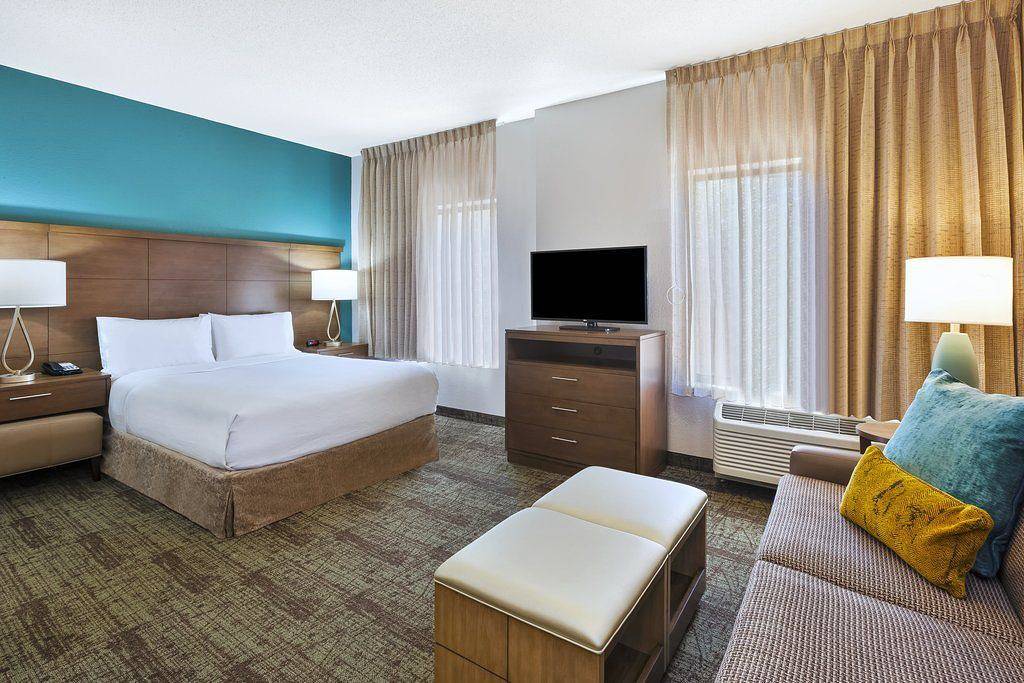 Staybridge Suites Columbia-Hwy 63 & I-70 in Columbia (MO), Missouri