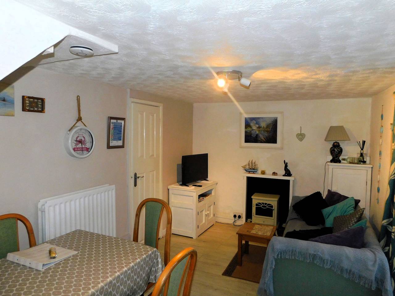 Branthan Cottage, Sheringham - short breaks available all year in Sheringham, Norfolk Coast