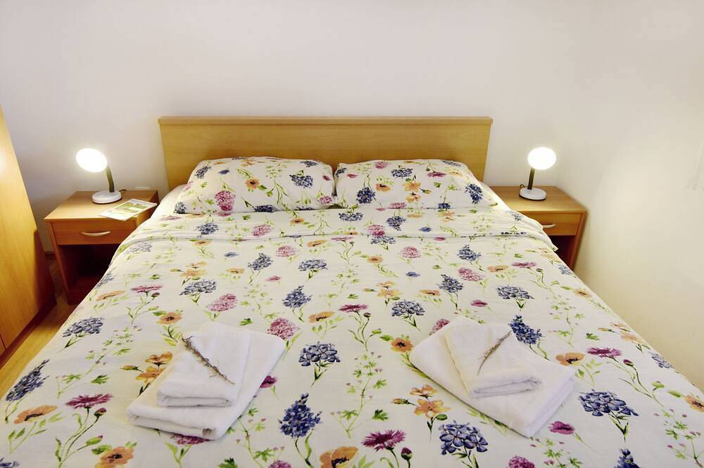 Ganze Wohnung, Einfache Ferienwohnung Stella Maris 1 in Umag, Umag und Umgebung