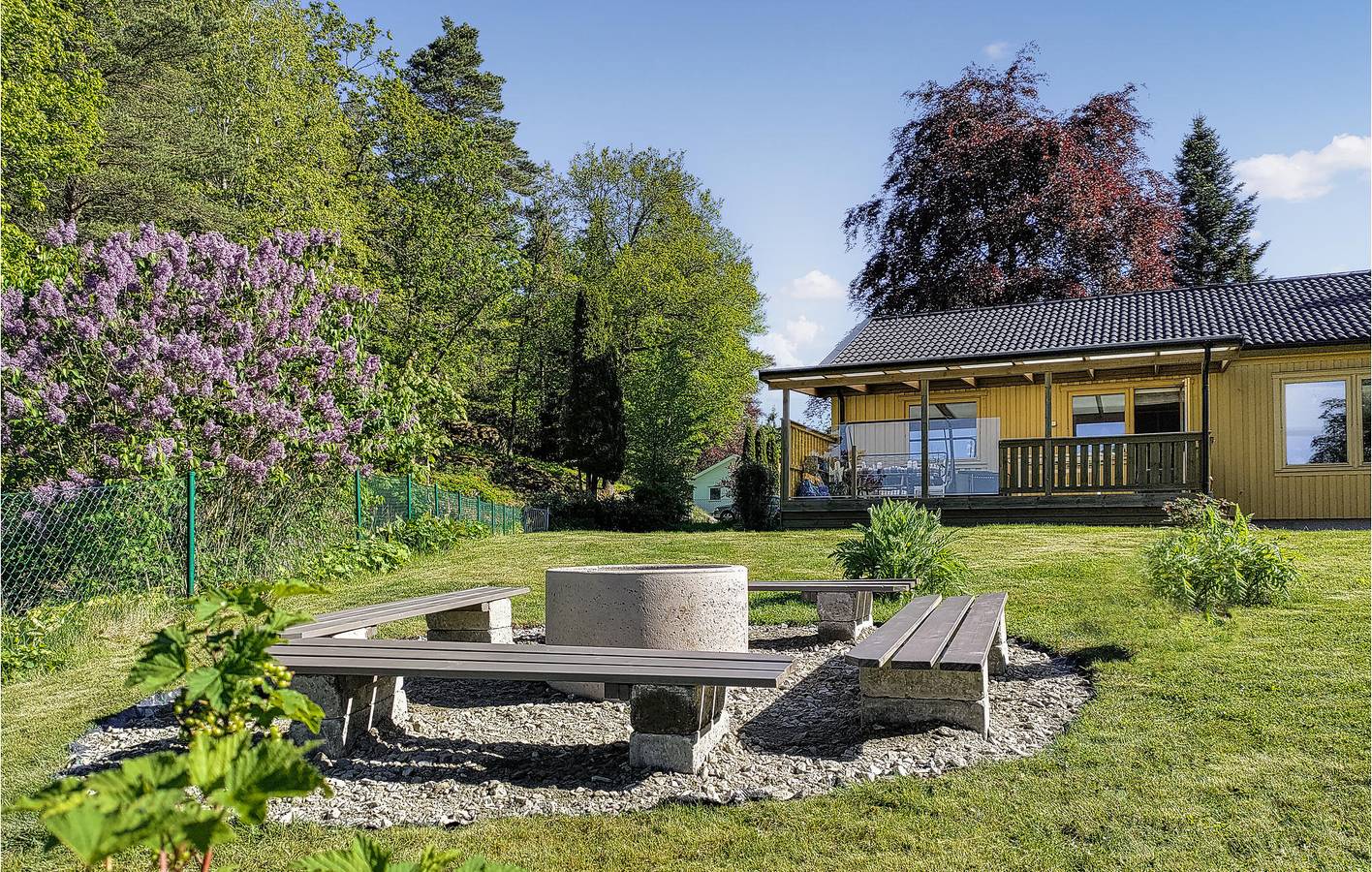 Ferienhaus für 8 Personen mit Garten in Marks Kommun, Västergötland