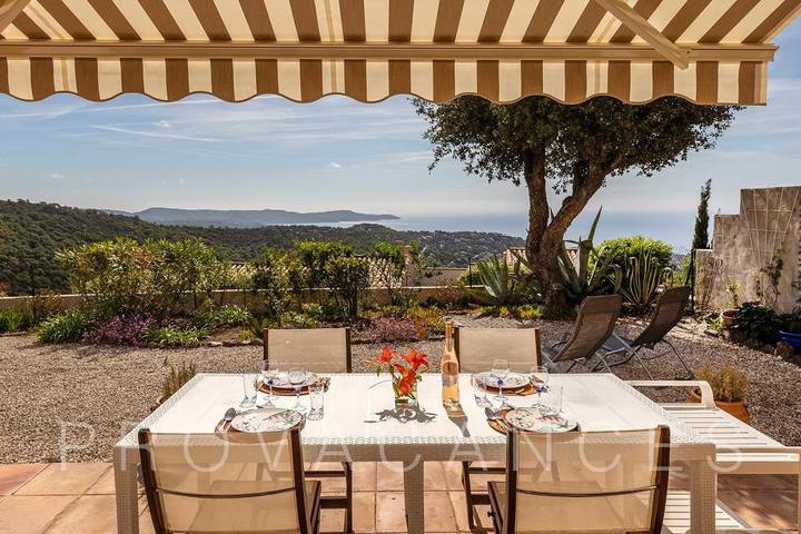 Villa voor 6 personen, met zwembad en balkon/terras in Cavalaire-sur-Mer