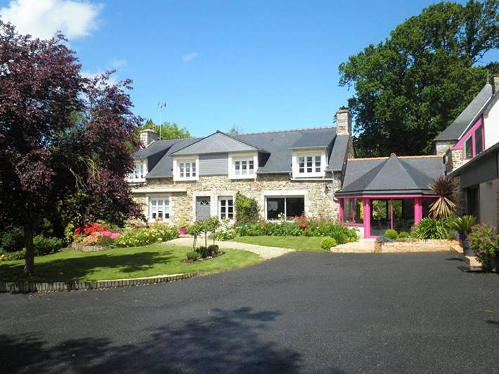 Location de vacances pour 2 personnes, avec jardin à Hénanbihen - 2