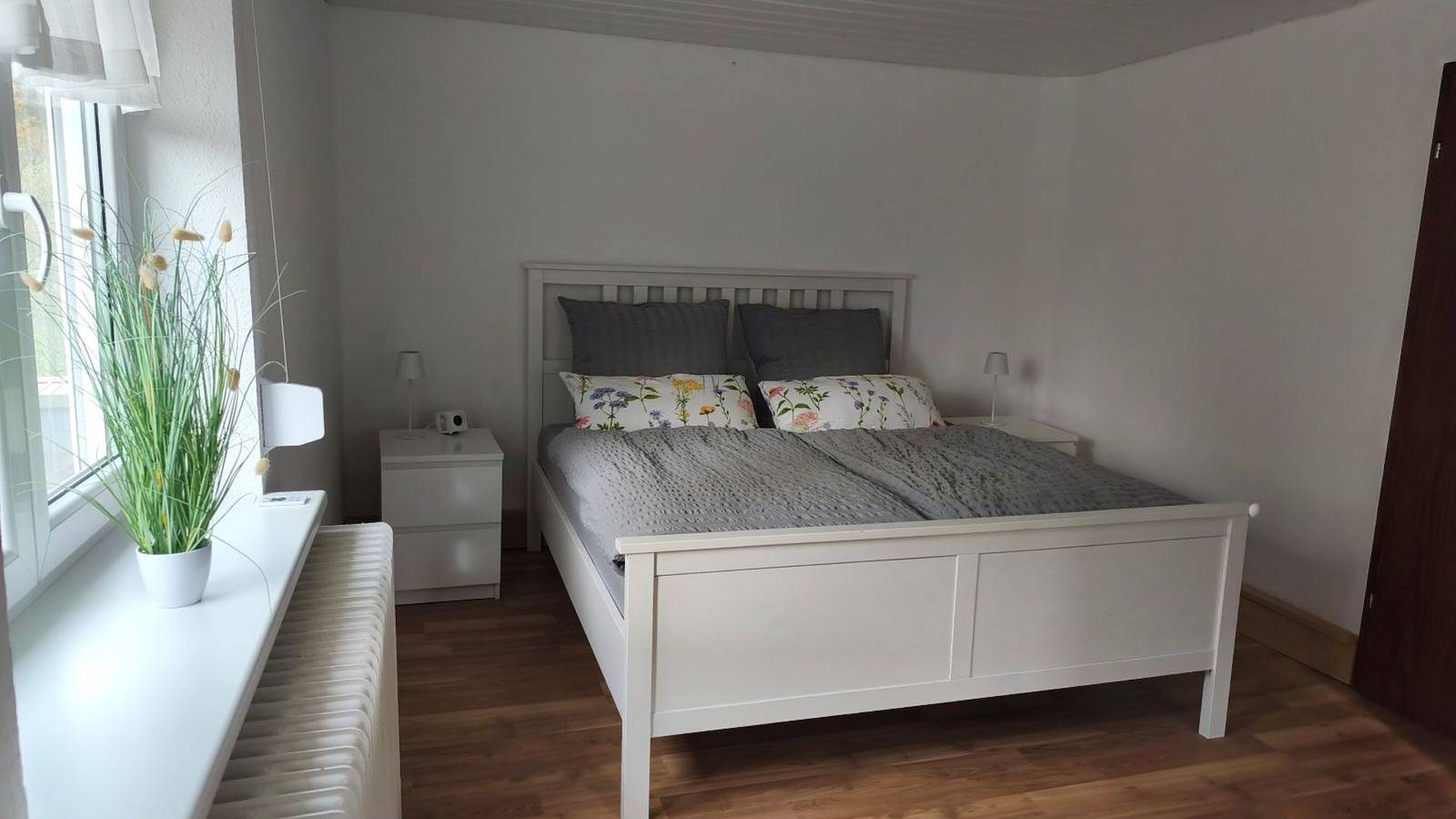 Ferienwohnung Heidfellersch - Ferienwohnung mit Blick über die Landschaft in Hilchenbach, Kreis Siegen-Wittgenstein