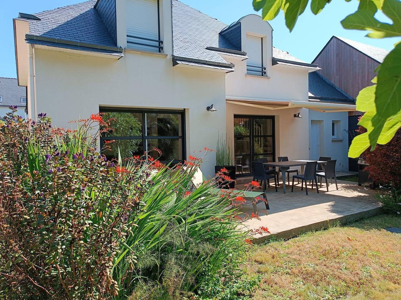 La Maison de Chris in Theix, Côte des Mégalithes