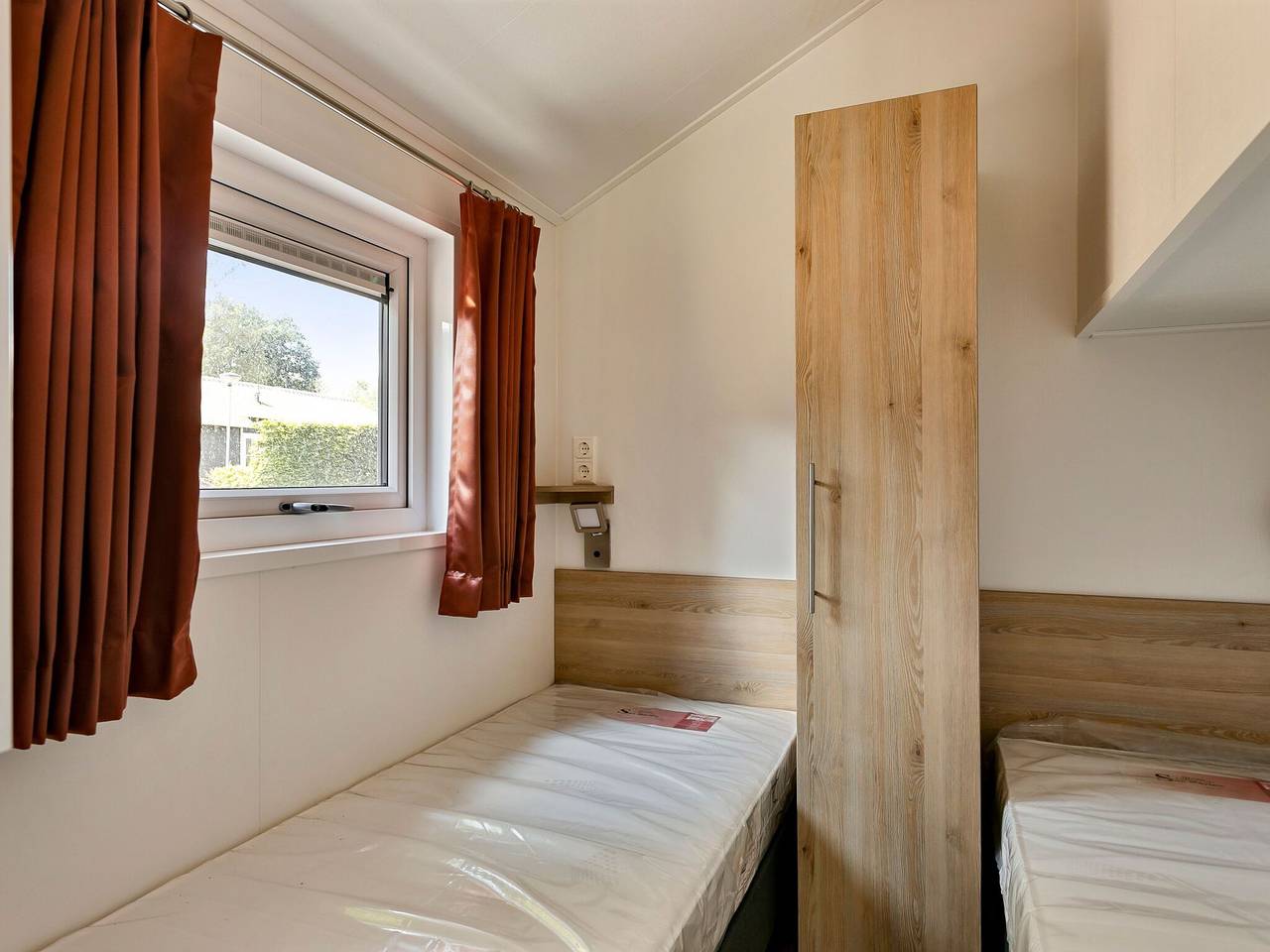 Premium Lodge nabij recreatiemeer in Twente