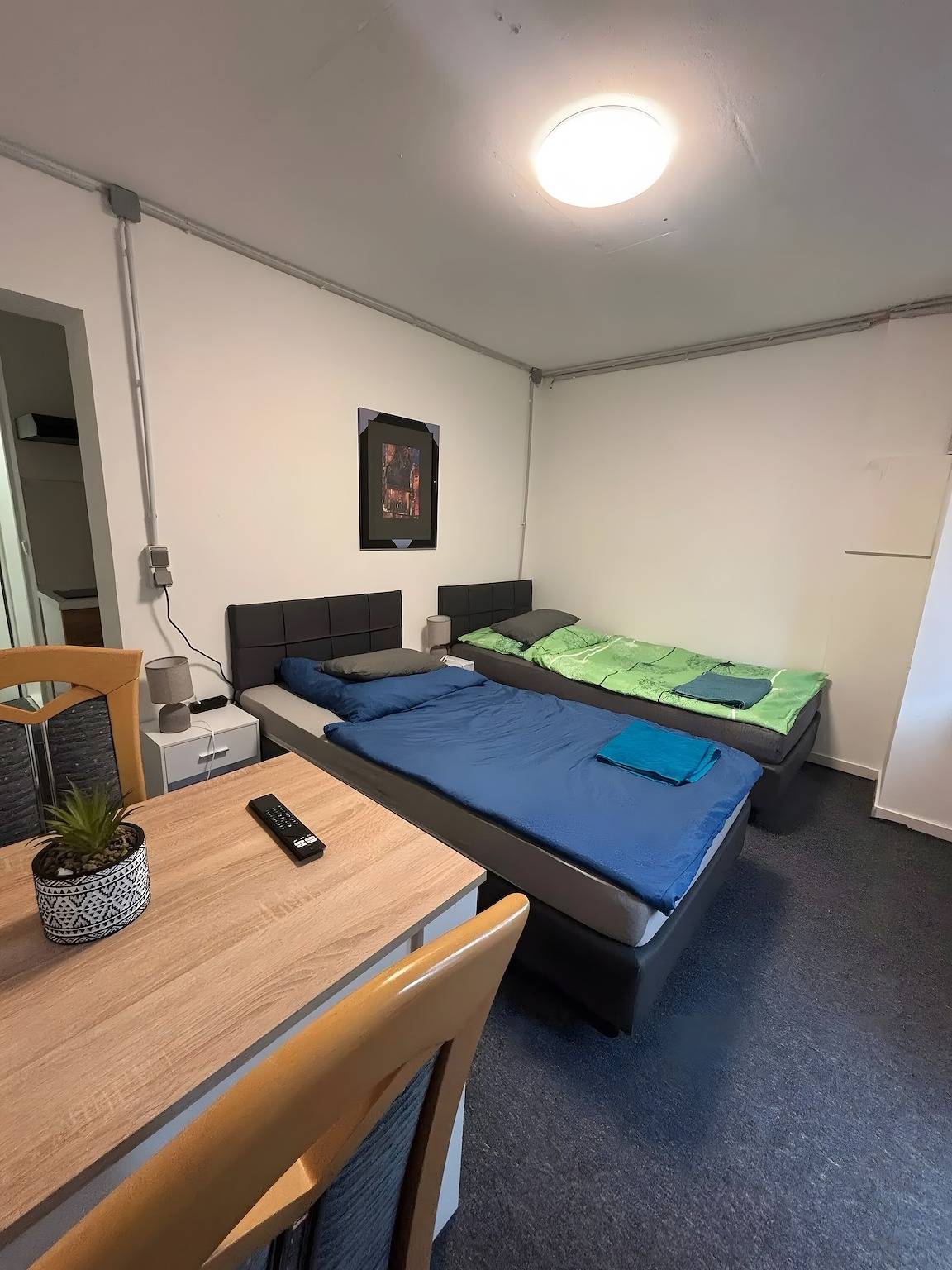 Apartment im Hotel 'Menzel 5' mit Bergblick, Gemeinschaftsterrasse und Wlan in Beckingen, Saargau