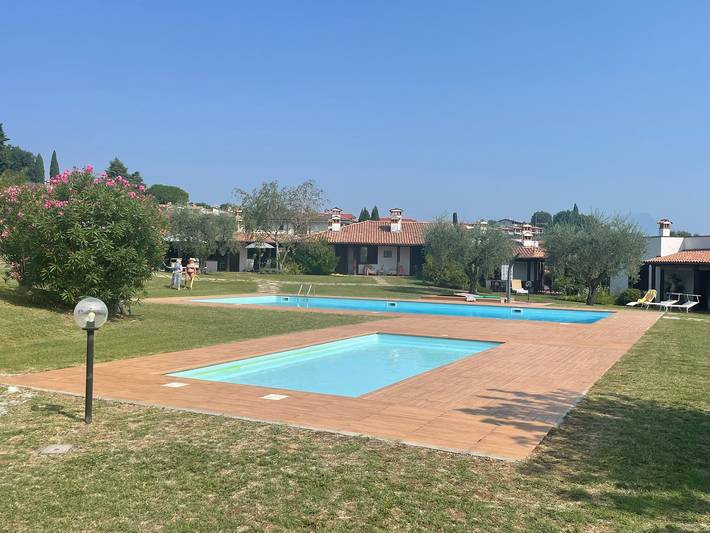 Ferienhaus für 6 Personen, mit Terrasse und Seeblick sowie Garten in Soiano del Lago