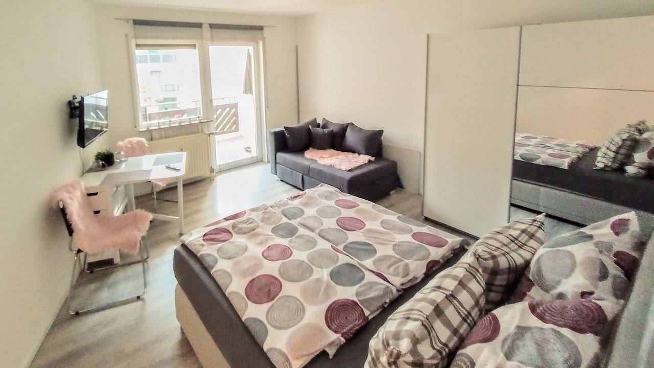 Ganze Ferienwohnung, Ferienwohnung für 2 Personen (30 m²) in Friedrichshafen in Friedrichshafen, Region Bodensee-Oberschwaben