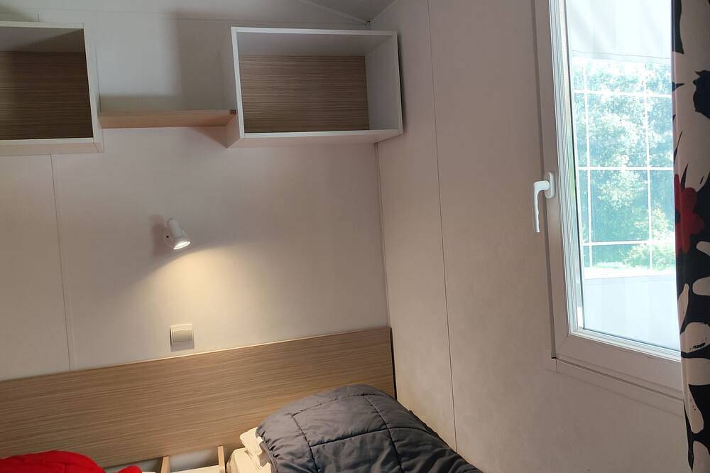 Mobil home 3 chambres proche de Pénestin - Camping Les Rives de Vilaine in Férel, Côte des Mégalithes